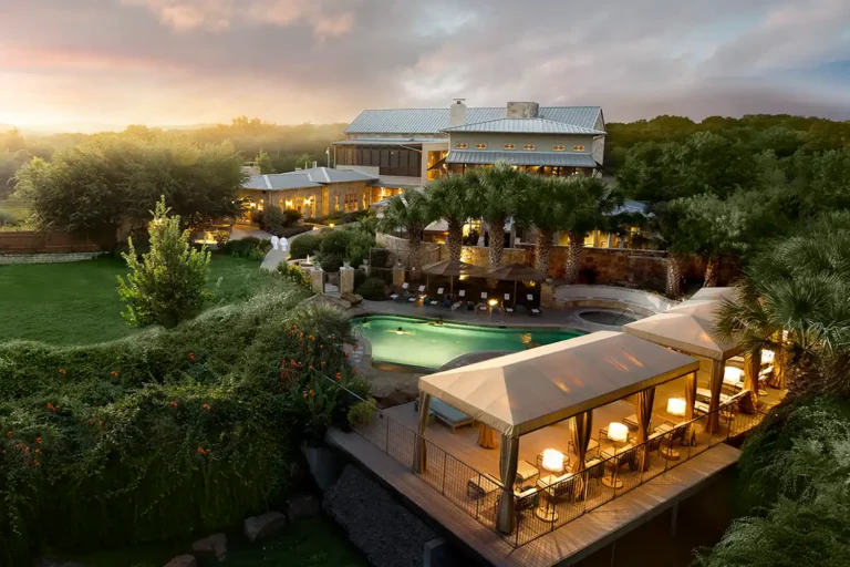 Best lakeside luxury hotels in the us: An operational audit of water-centric assets.