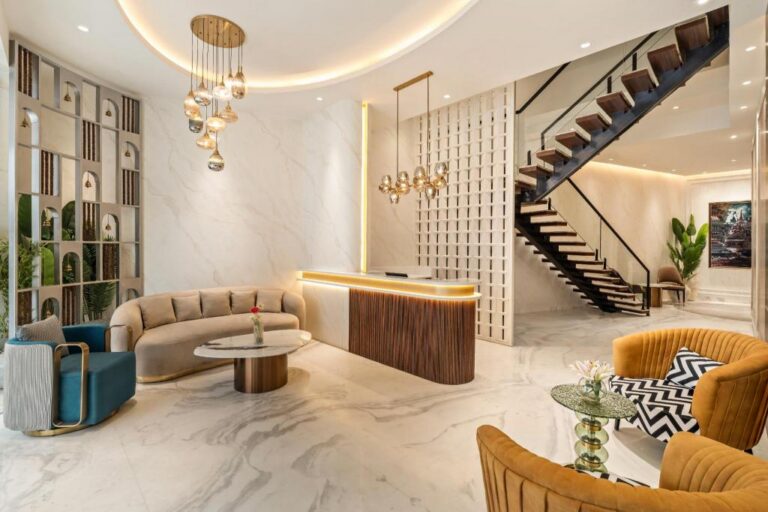 How to avoid luxury hotel cancellation risks: A strategic risk management audit.