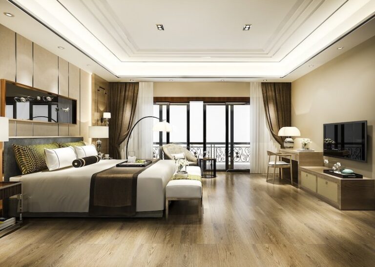 How to plan luxury hotel stays on a budget: A strategic audit for high-value travel.